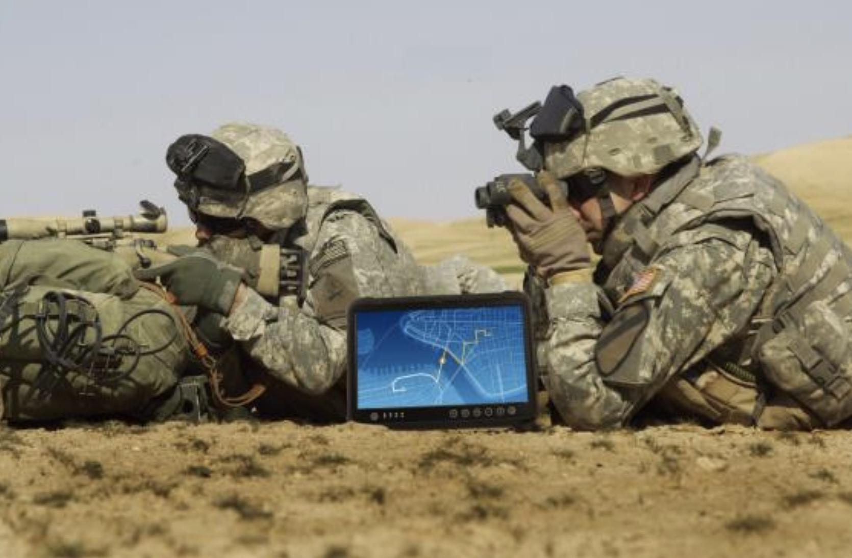 Защищённые военные планшеты, PPC и дисплеи для наземных станций управления БПЛА (GCS/RCS)